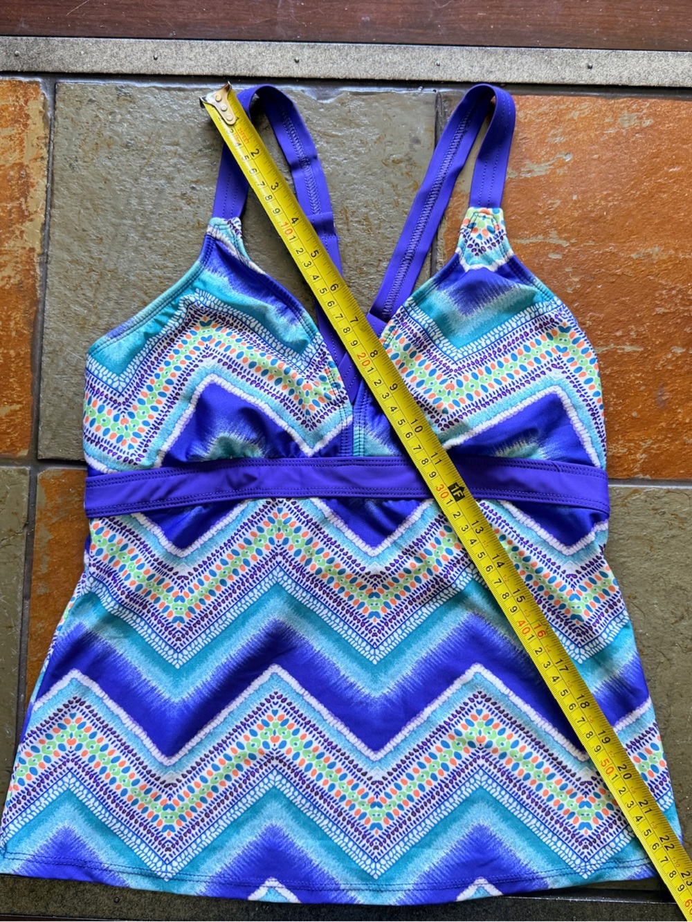 Title nine small blue tankini top zig zag padded top golf sport retro boho art